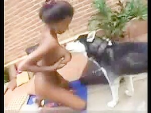 LATINA TS WITH A BUBBLE BUTT AND DOG IN EXTREME SEX VIDEO