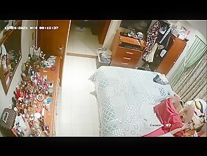 Bestialidad: una mujer y su perro en un impactante video