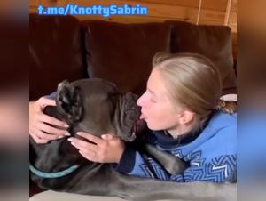 Dog Devours Passionate Cuddles from This European Woman