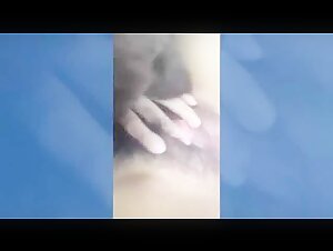 Video de sexo con un perro en el salon